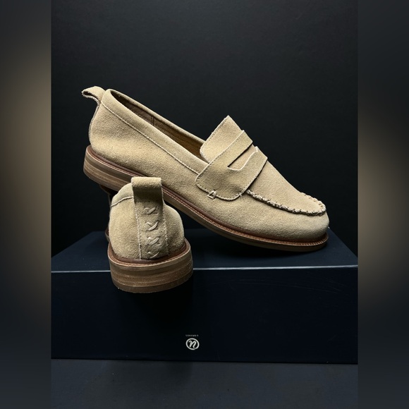 Kelsi Dagger Brooklyn Lens Penny Loafer Women's size 8 - Picture 9 of 13